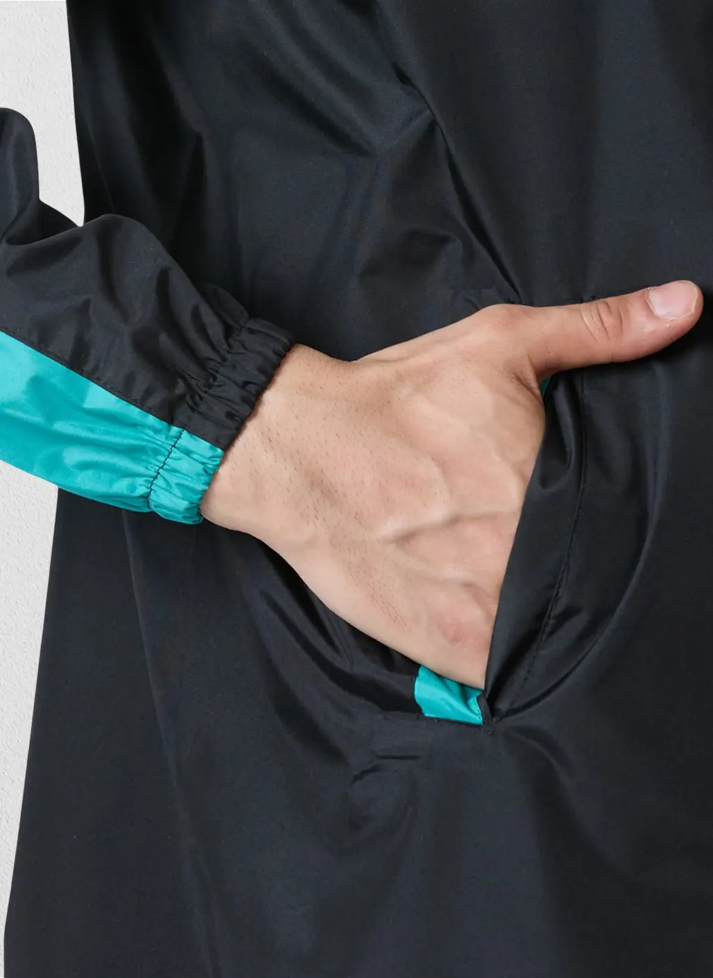 Black + Rama Green